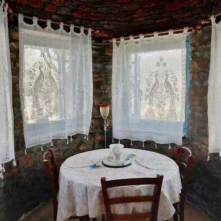 Demetra's Stone House Casa vacanze *